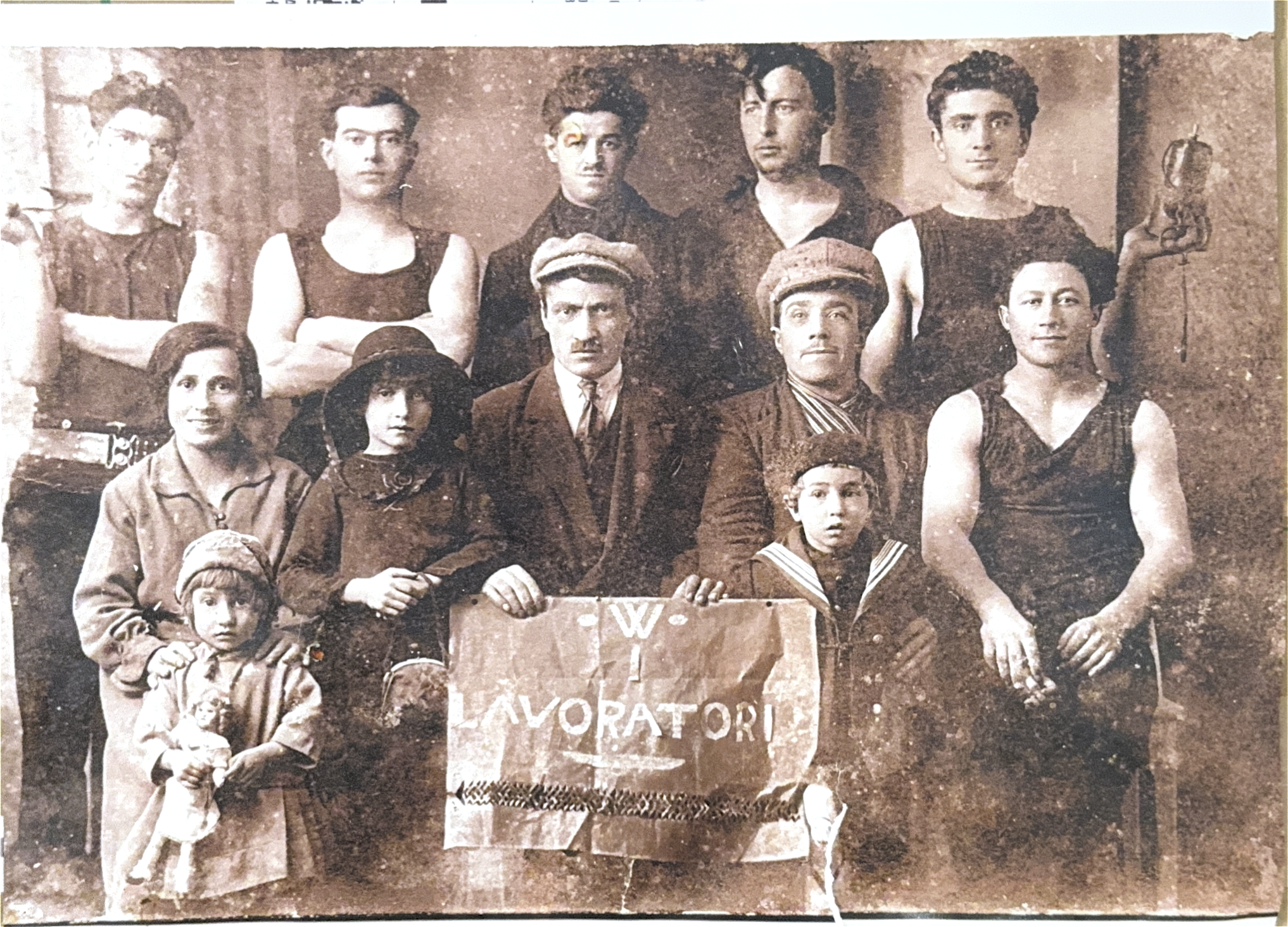 AVORATORI - copie